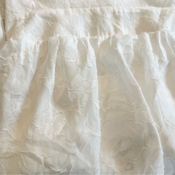 Lulus Grace and Beauty White Burnout Floral Print Tiered Dress Size Medium NWT - Picture 15 of 15